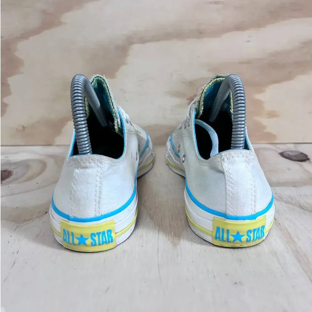 Converse All Star - CT Low Top Skate - Sneakers - White/Blue - Women's - 7